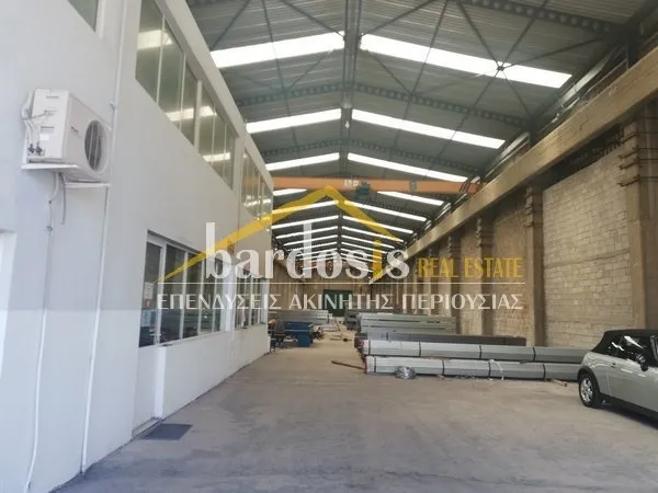 Αυτόνομο κτήριο γραφείων 2800τ.μ.  - 2