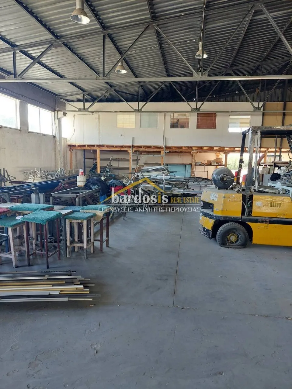Αυτόνομο κτήριο γραφείων 1200τ.μ.  - 3