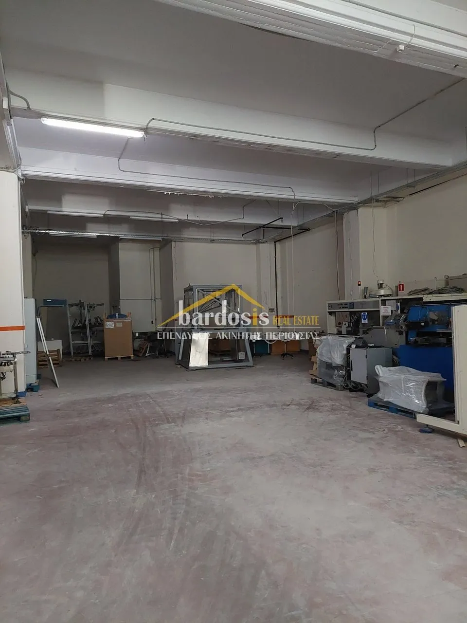 Standalone office building 1000m²  - 4