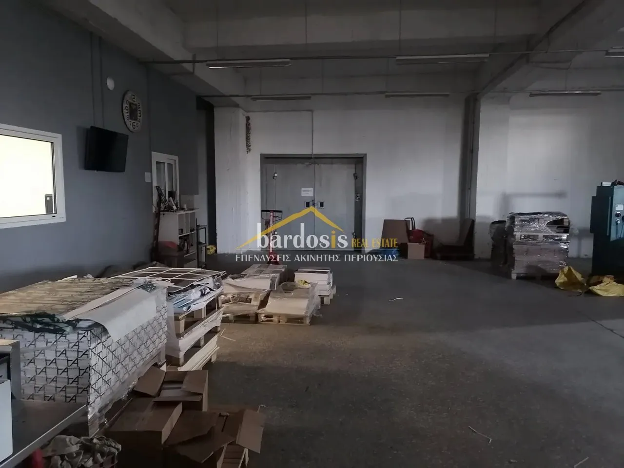 Αυτόνομο κτήριο γραφείων 1600τ.μ.  - 4