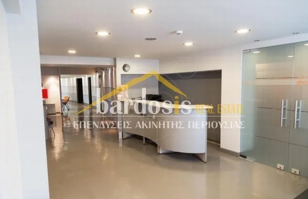 Αυτόνομο κτήριο γραφείων 3500τ.μ.  - 3