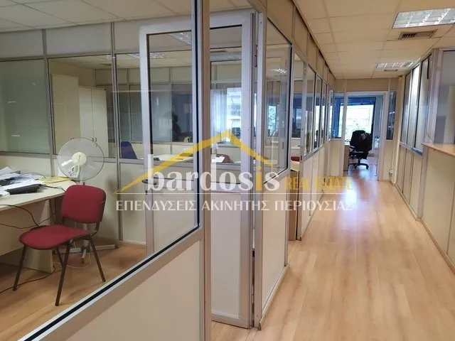 Αυτόνομο κτήριο γραφείων 1120τ.μ.  - 5