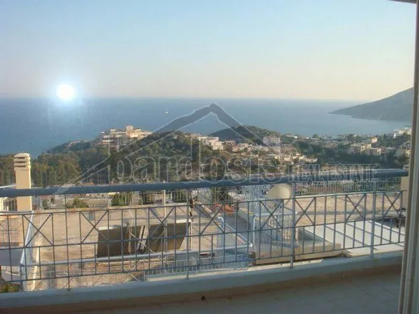 Μεζονέτα 300τ.μ.  - 5