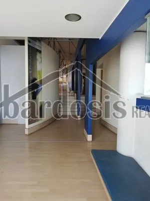 Αυτόνομο κτήριο γραφείων 3700τ.μ.  - 2