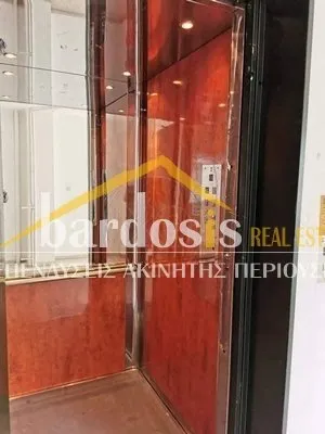 Αυτόνομο κτήριο γραφείων 630τ.μ.  - 3