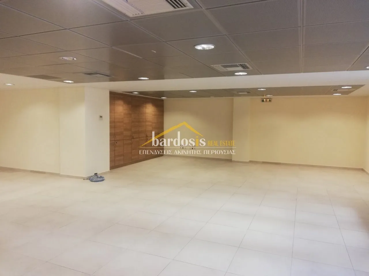 Αυτόνομο κτήριο γραφείων 580τ.μ.  - 3