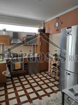 Detached house 360m²  - 3