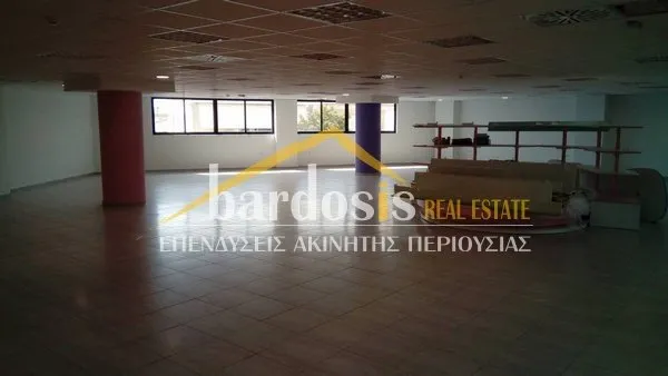 Standalone office building 1650m²  - 3