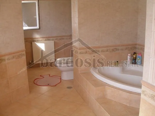 Detached house 300m²  - 4