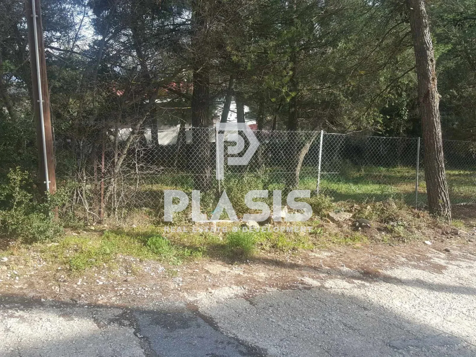 Οικόπεδο 800τ.μ.  - 4