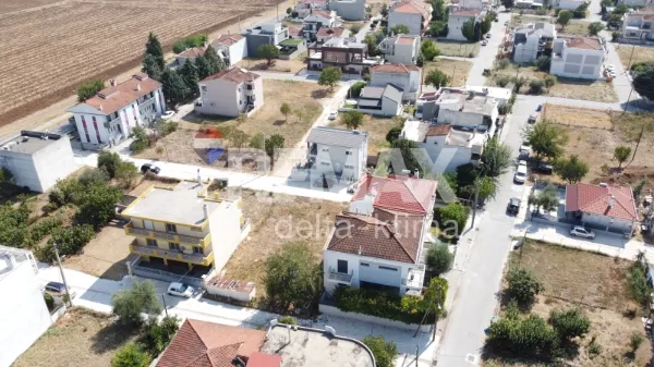 Οικόπεδο 234τ.μ.  - 2