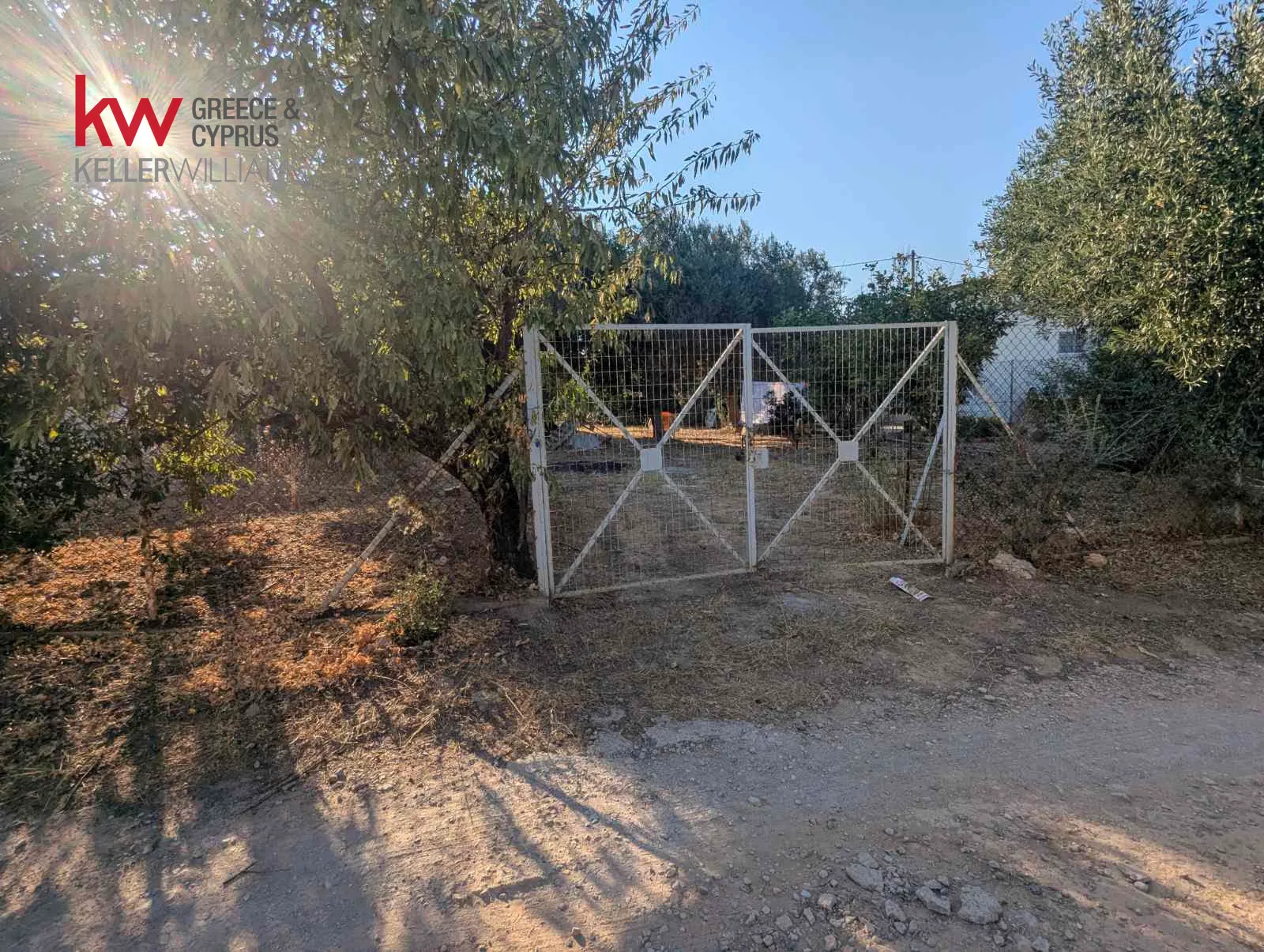 Οικόπεδο 371τ.μ.  - 2
