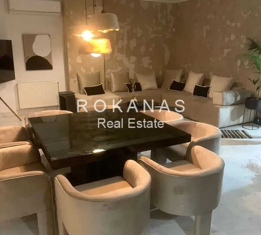 Διαμέρισμα 200τ.μ.  - 3