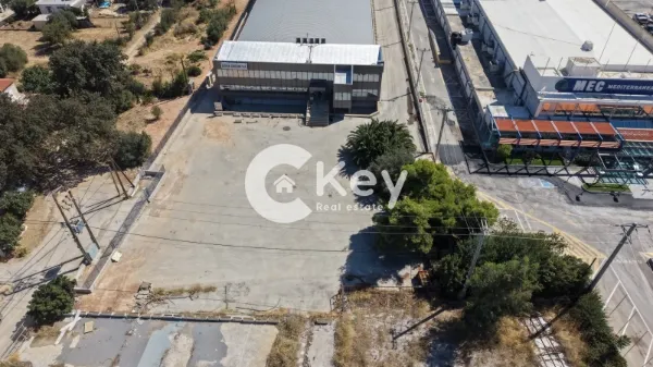 Αυτόνομο κτήριο γραφείων 7079τ.μ.  - 3