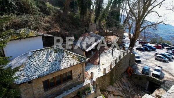 Plot 707m²  - 2