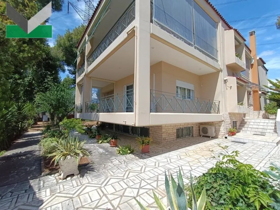 Standalone office building 456m²  - 3