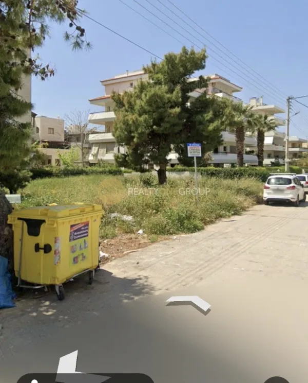 Plot 654m²  - 3