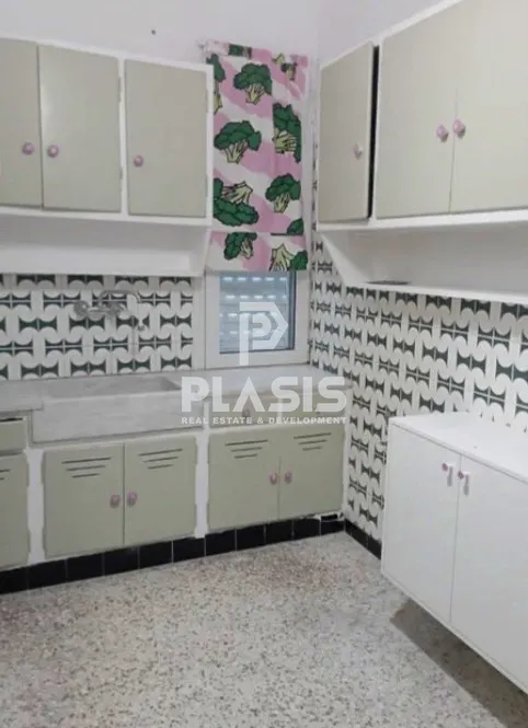 Standalone residential building 360m²  - 4