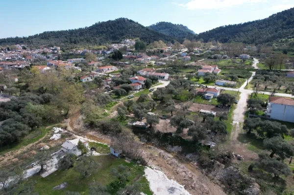 Plot 896m²  - 3