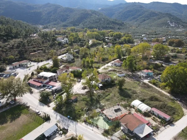 Plot 896m²  - 4