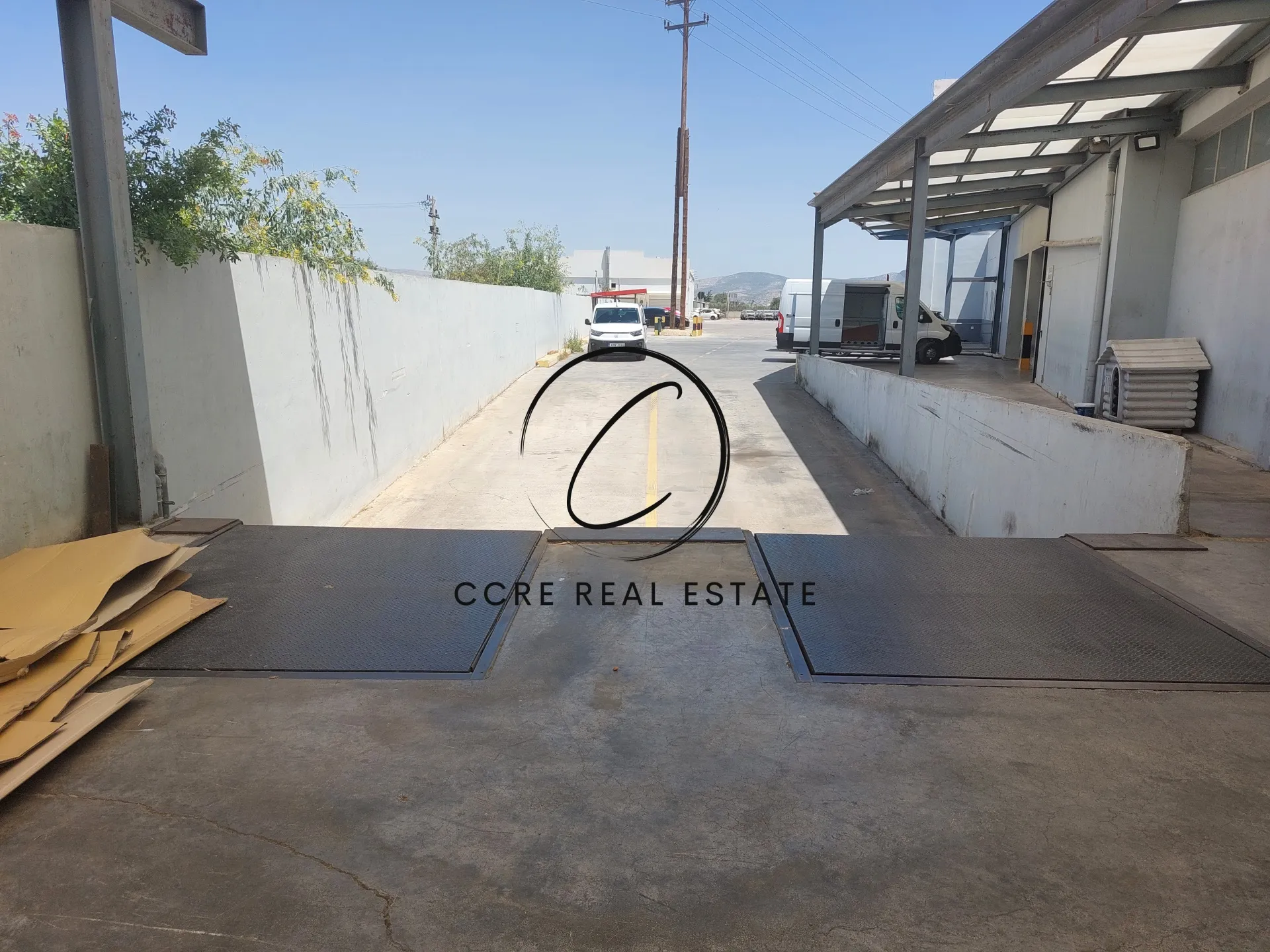 Standalone office building 9450m²  - 5