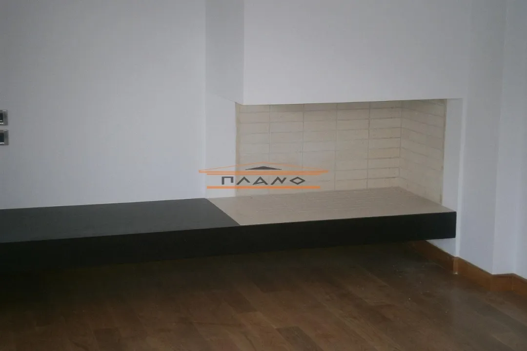 Διαμέρισμα 127τ.μ.  - 3