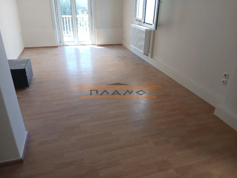 Διαμέρισμα 110τ.μ.  - 3