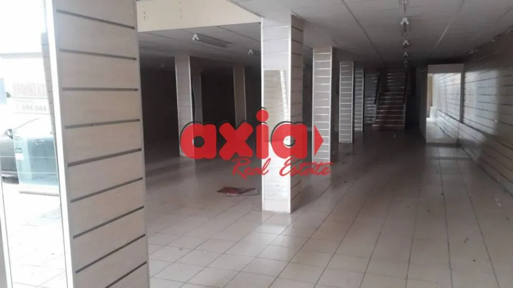 Αποθήκη 685τ.μ.  - 3