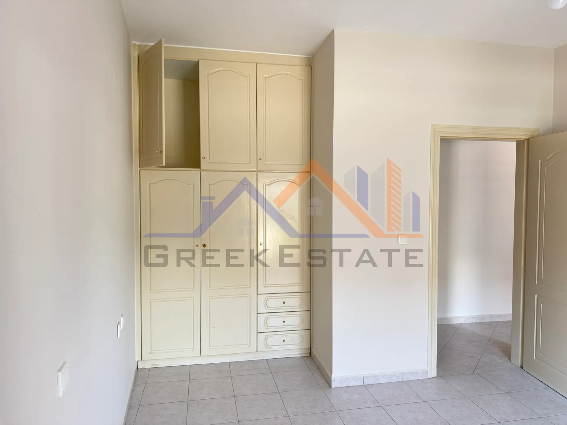 Διαμέρισμα 48τ.μ.  - 4