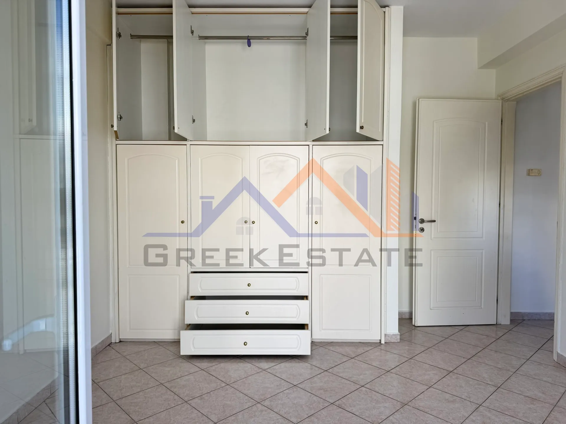 Γκαρσονιέρα 30τ.μ.  - 2