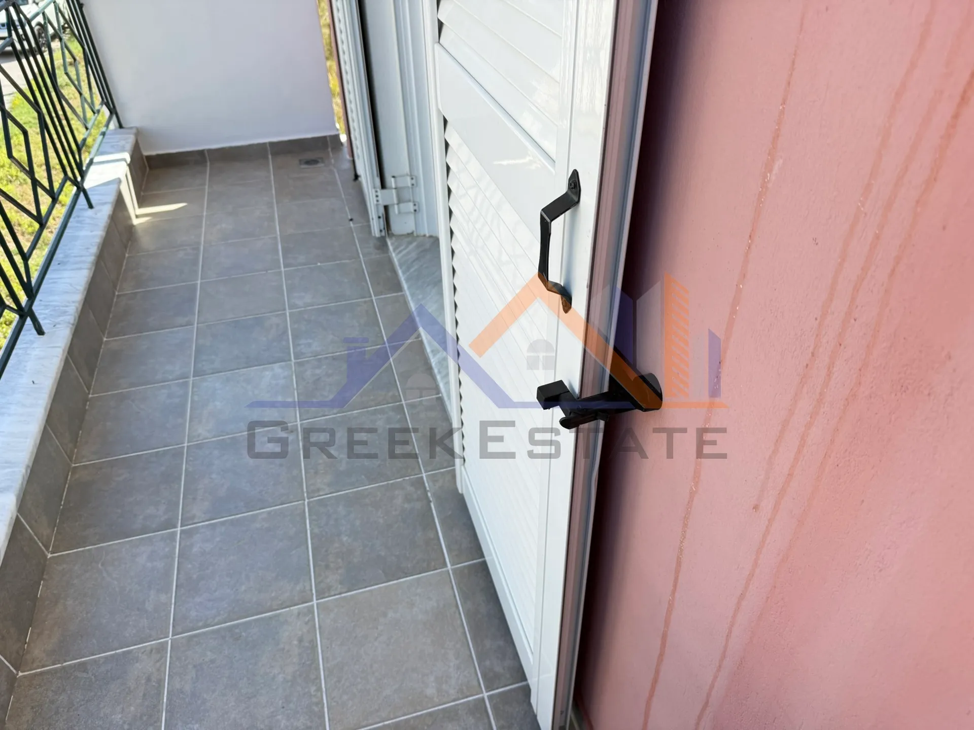 Γκαρσονιέρα 30τ.μ.  - 5