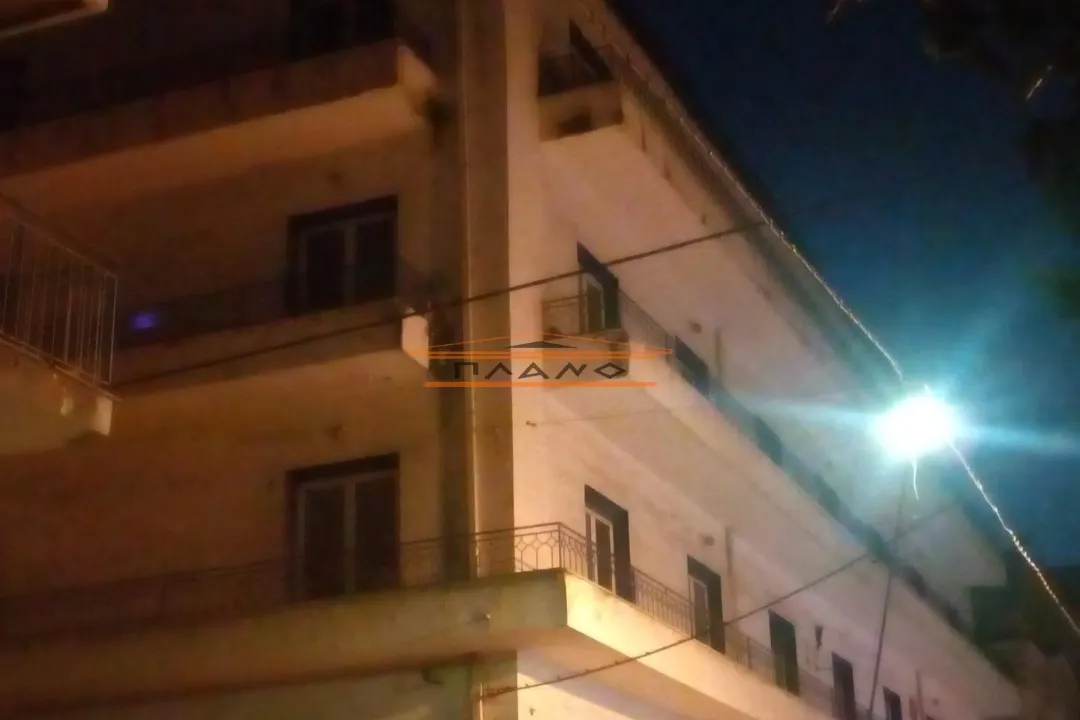 Αυτόνομο κτήριο γραφείων 3000τ.μ.  - 2