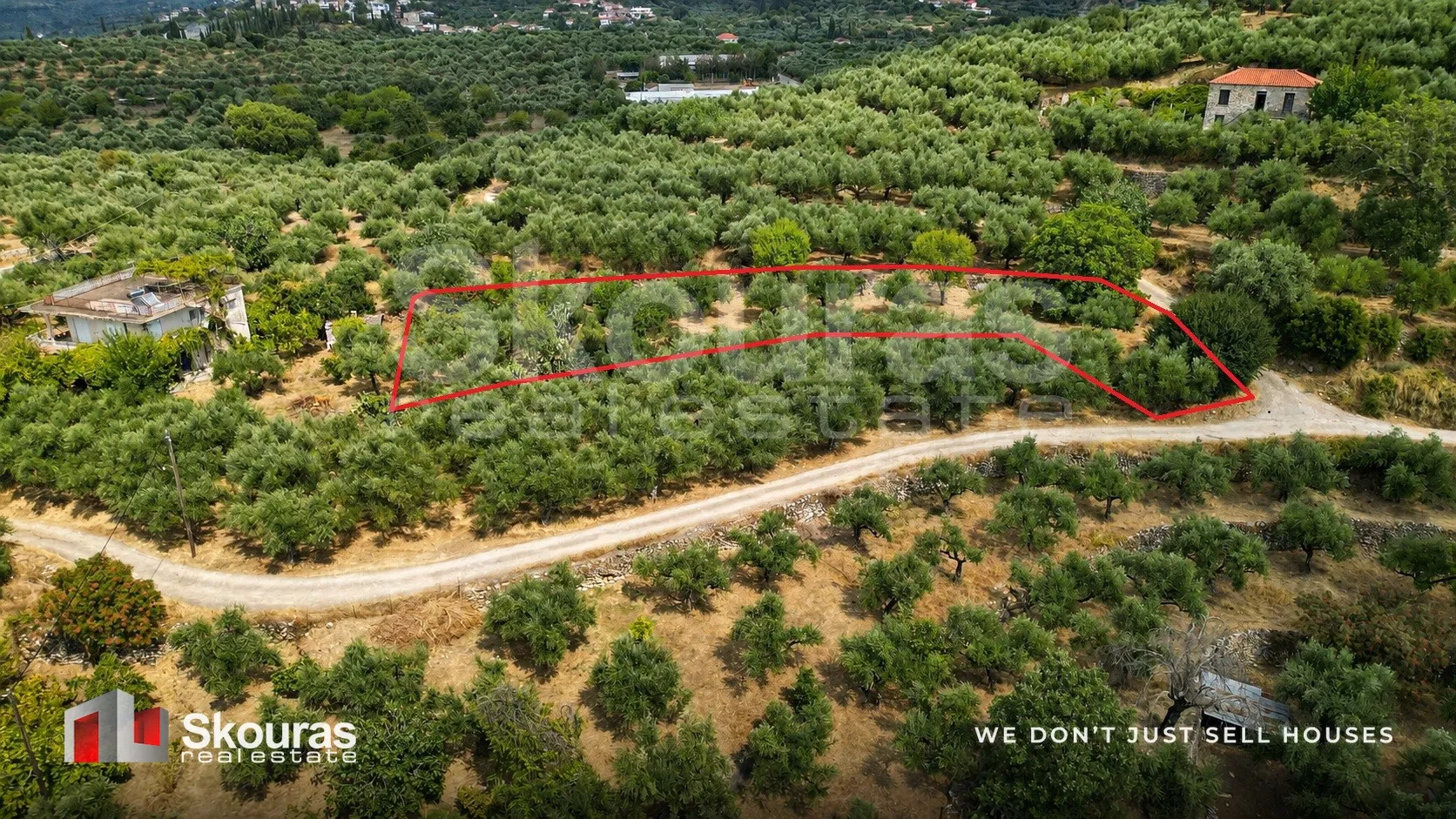 Αγροτεμάχιο 860τ.μ.  - 2