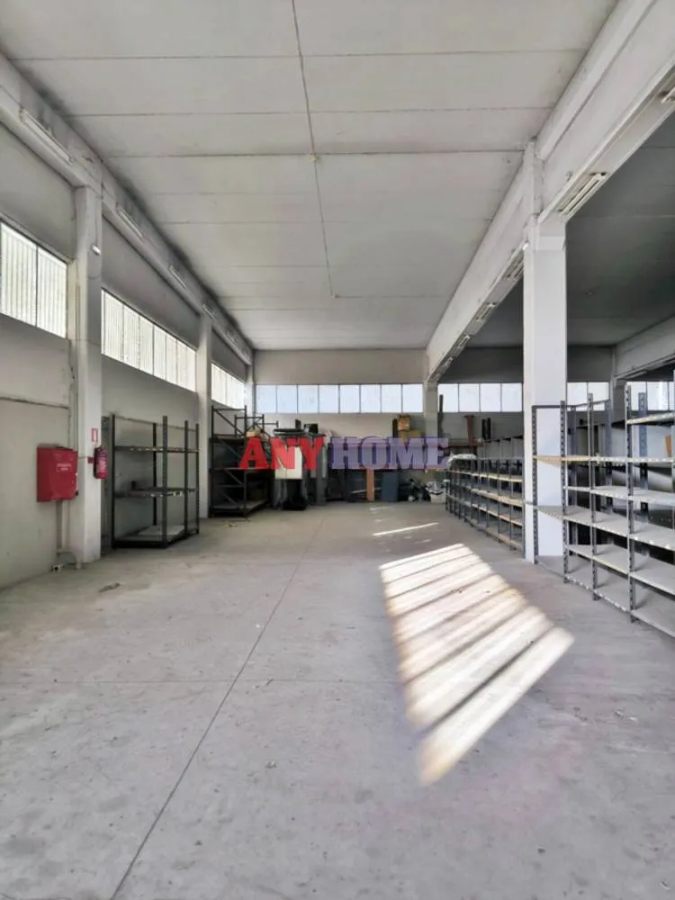 Βιοτεχνικοί / Βιομηχανικοί χώροι 2700τ.μ.  - 5