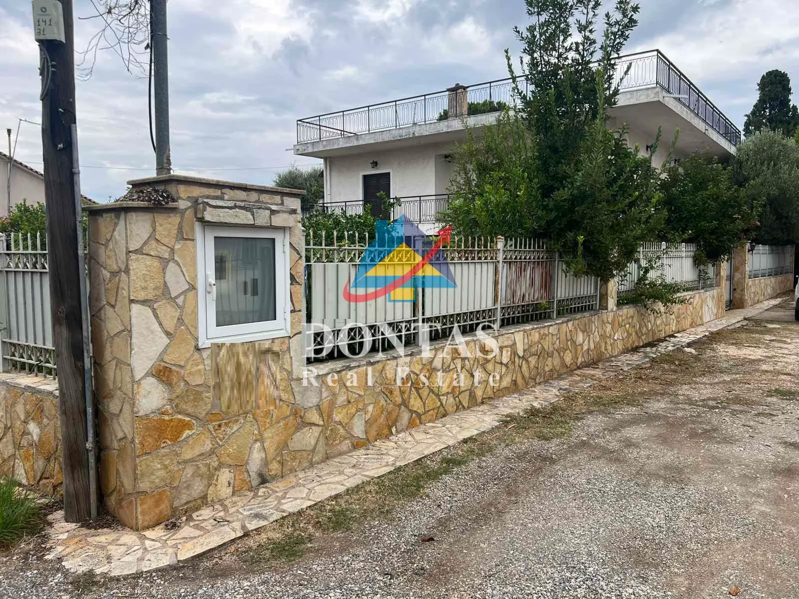 Μονοκατοικία 96τ.μ.  - 4