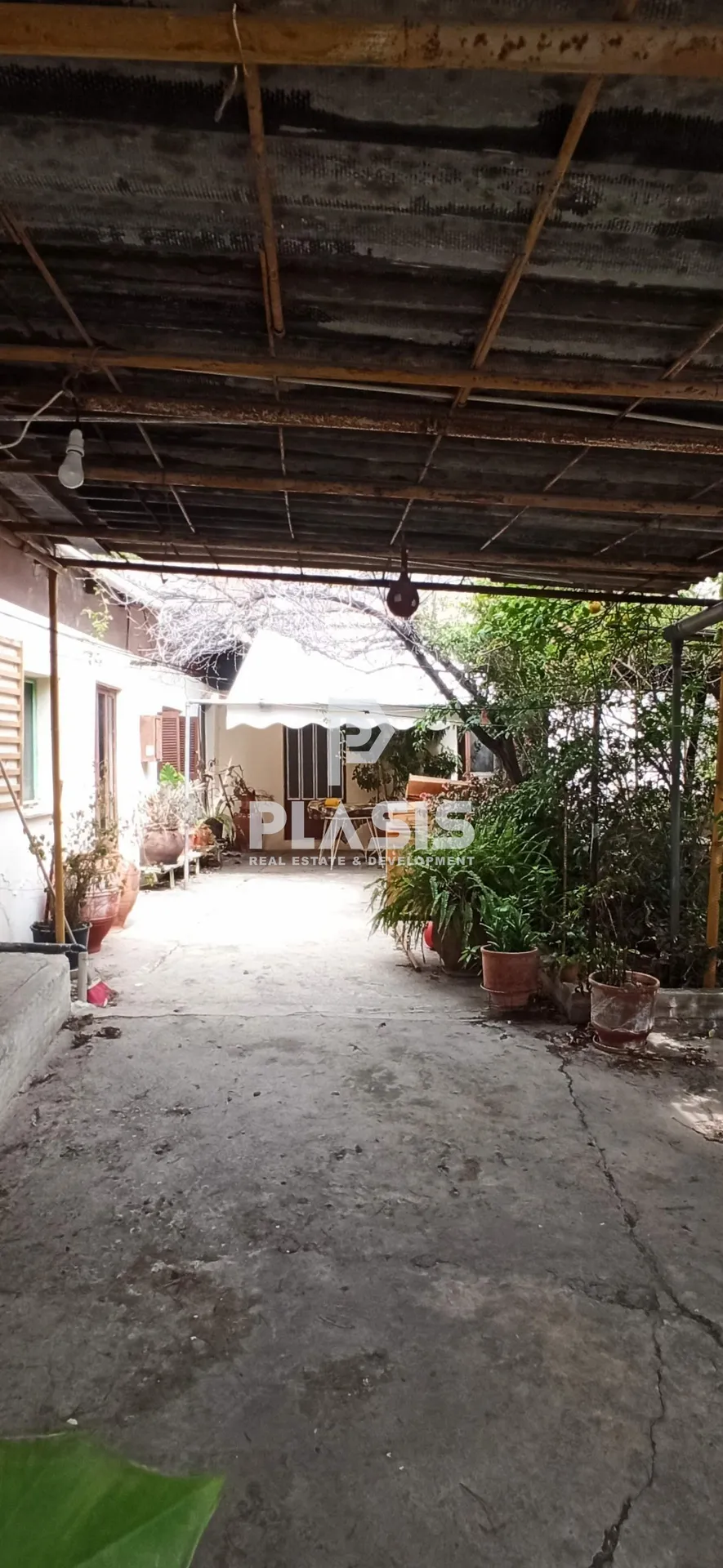 Plot 200m²  - 2