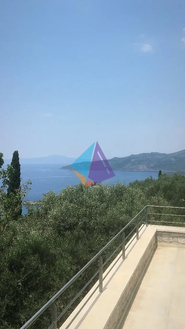 Μονοκατοικία 168τ.μ.  - 2
