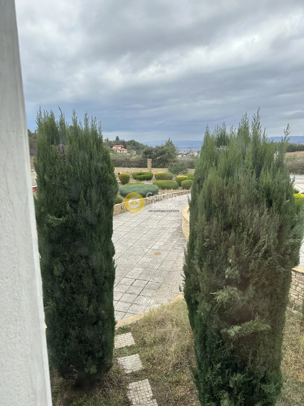 Μονοκατοικία 390τ.μ.  - 3