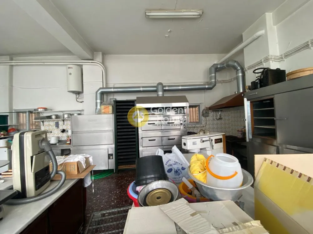 Shop 240m²  - 4