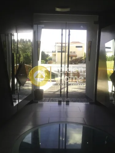 Άλλο.. 340τ.μ.  - 2
