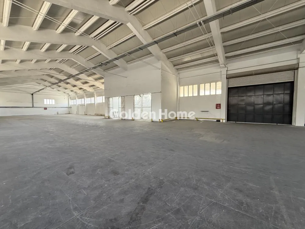 Warehouse 2250m²  - 3