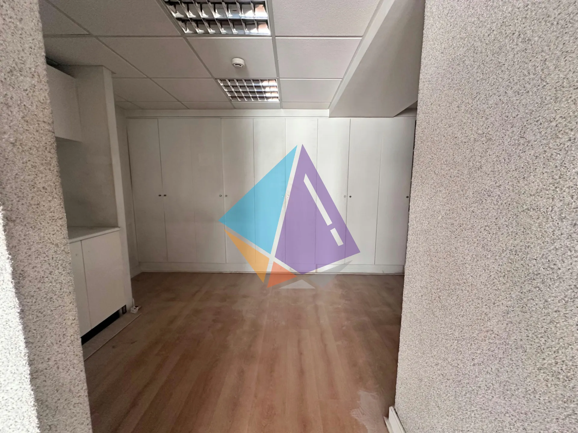 Shop 290m²  - 3