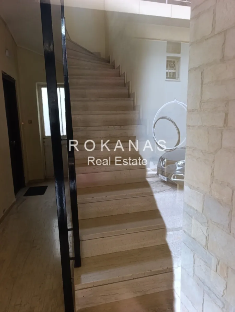 Διαμέρισμα 102τ.μ.  - 2