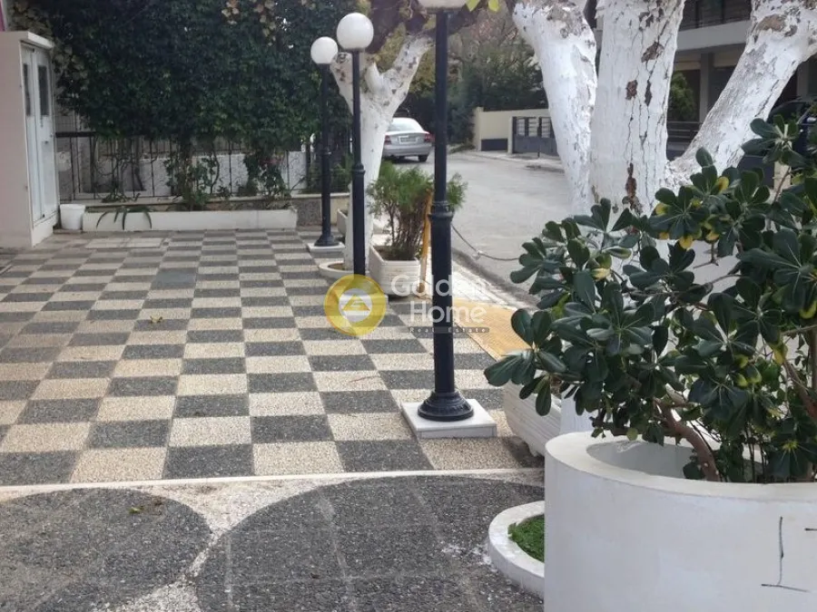 Κατάστημα 180τ.μ.  - 2