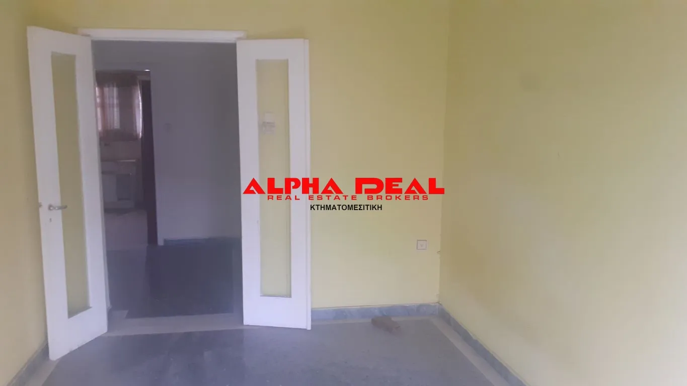 Αυτόνομο κτήριο κατοικιών 385τ.μ.  - 4