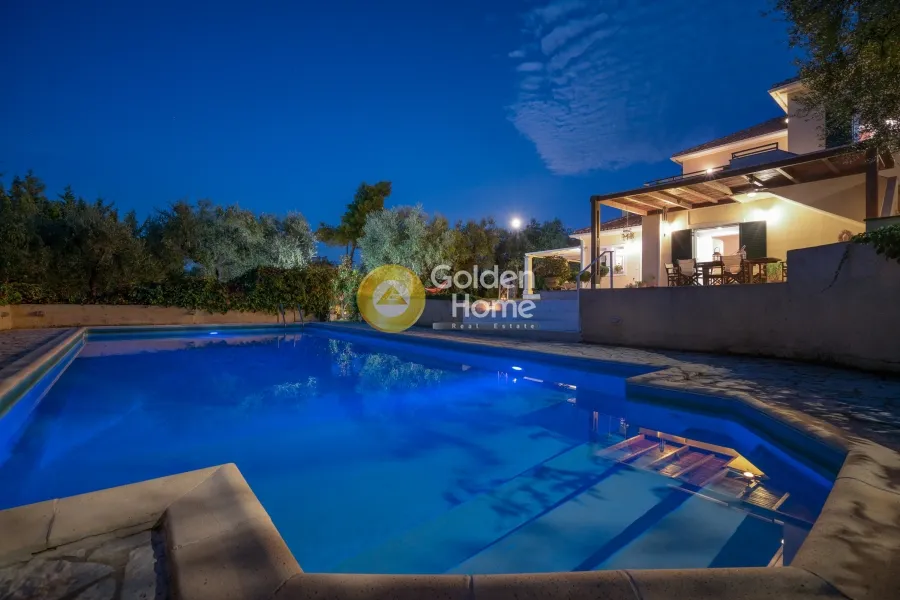 Detached house 250m²  - 2