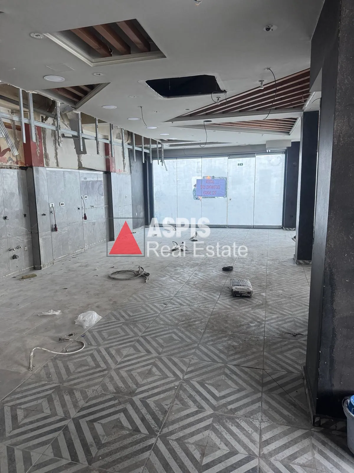 Shop 340m²  - 3