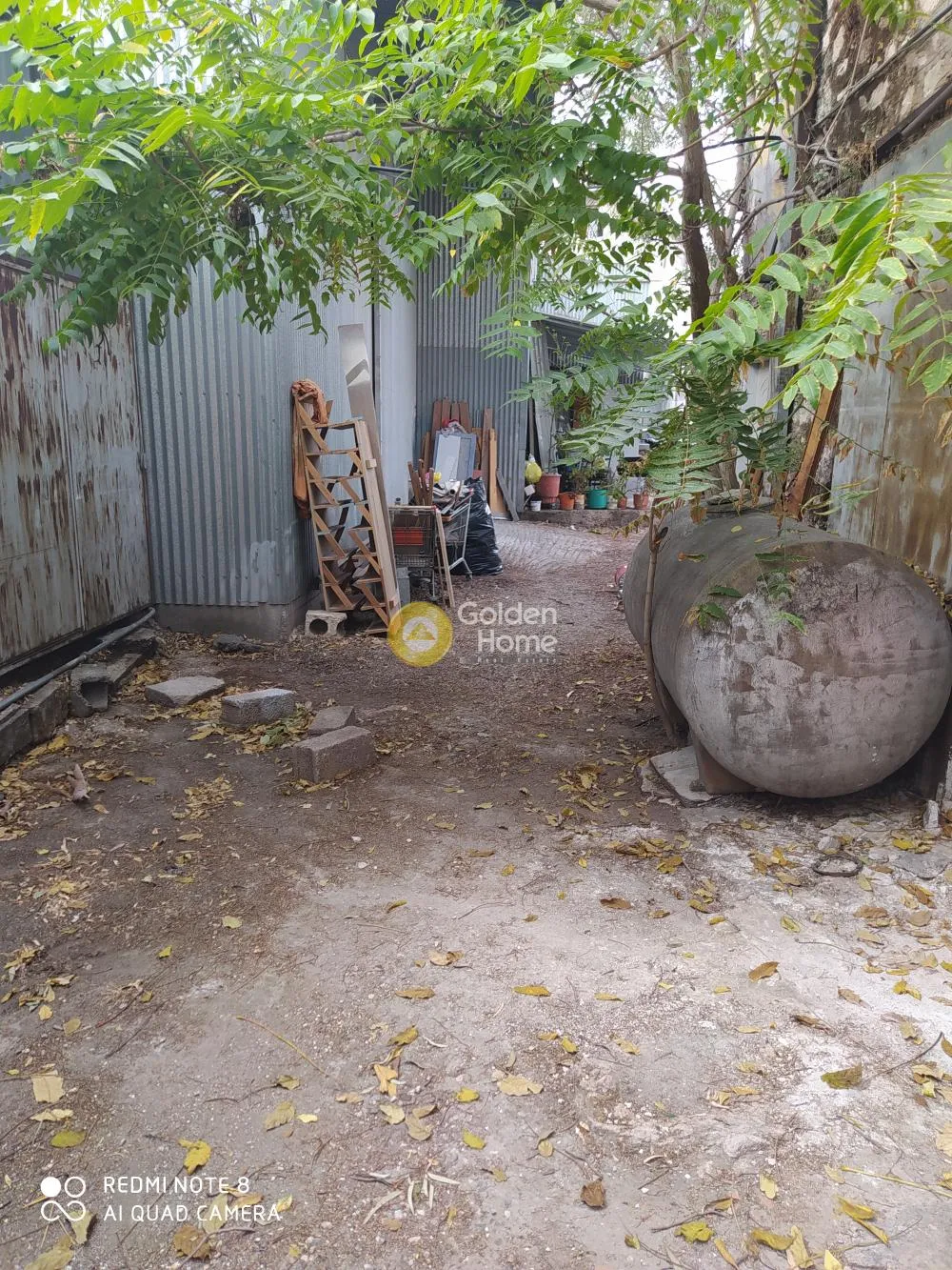 Other .. 2000m²  - 2