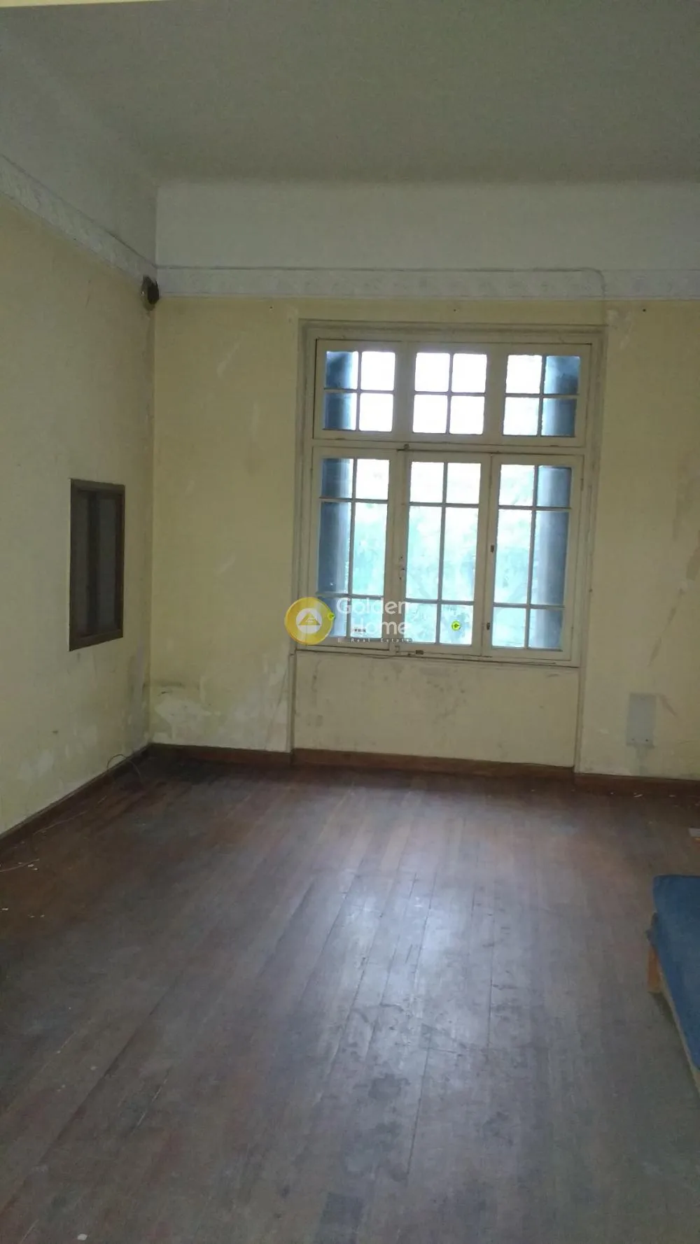 Other ..  300m²  - 5