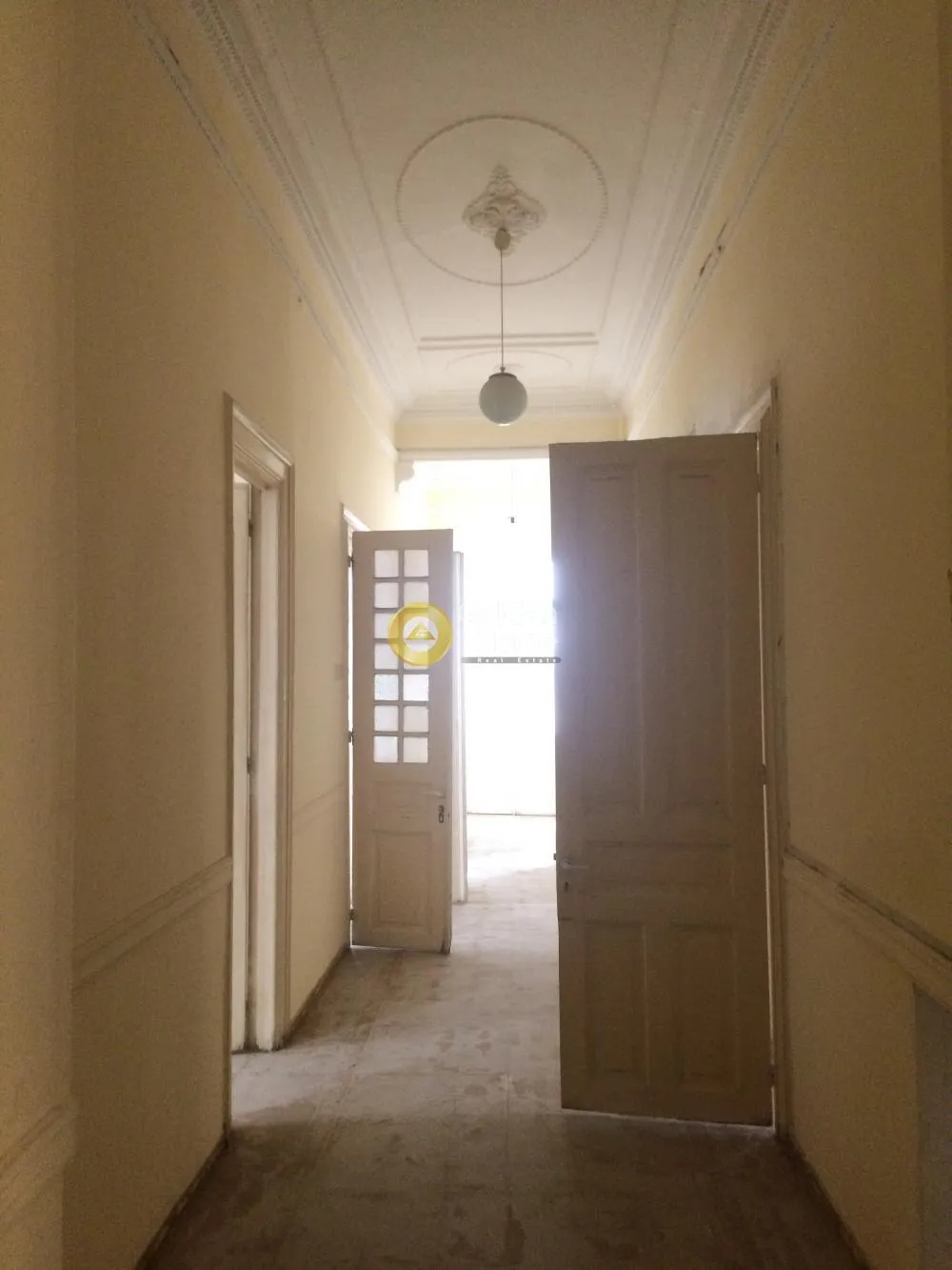 Other .. 1000m²  - 4